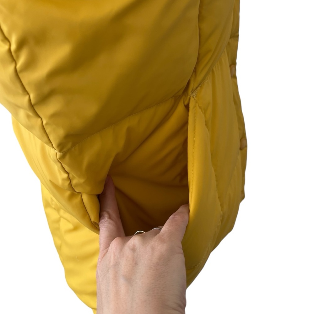Vintage Lands’ End down button up puffer vest yellow nylon S - Picture 11 of 13